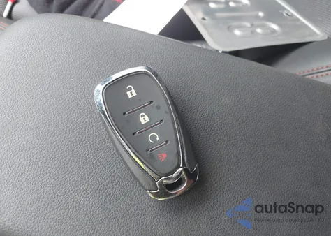 2024 Chevrolet Trax Fwd 2Rs z USA, uszkodzony, nr VIN KL77LJE22RC035136